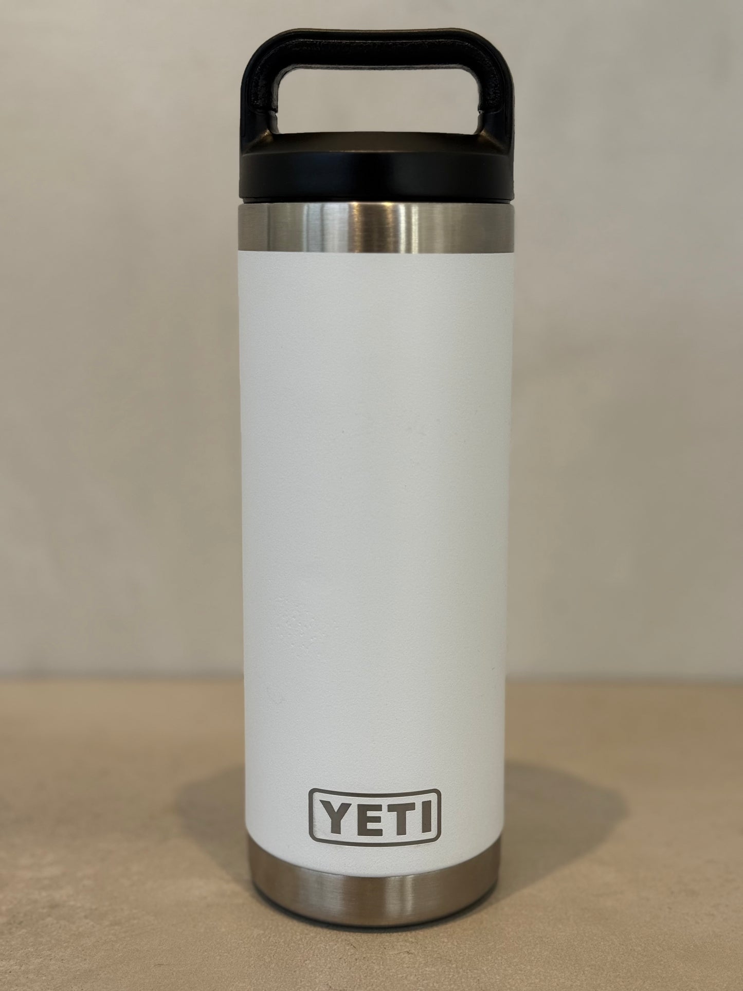 Yeti 18oz - Blanco