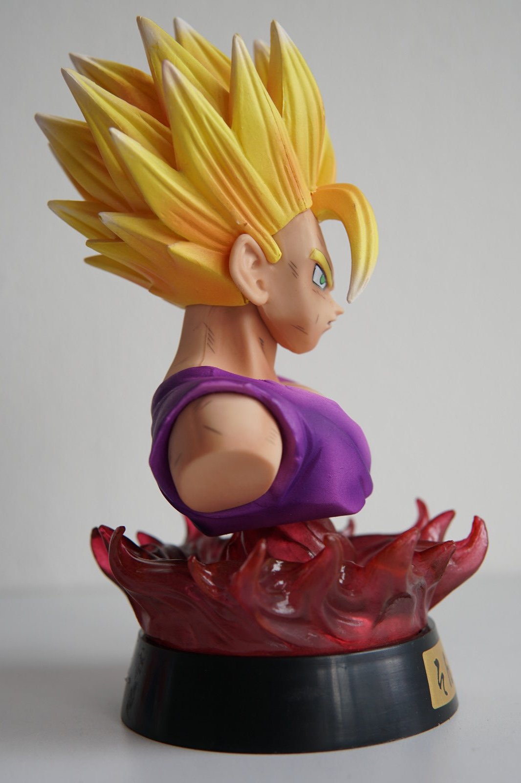 Figura o Busto Coleccionable De Son Gohan