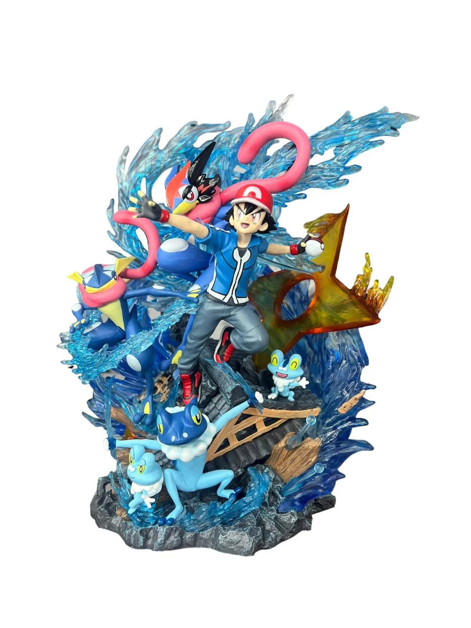 Figura Lampara Greninja -Ash 30cm Pokémon