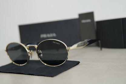 Lentes de Sol Prada SPR 65ZS ZVN-09T Oval Shape