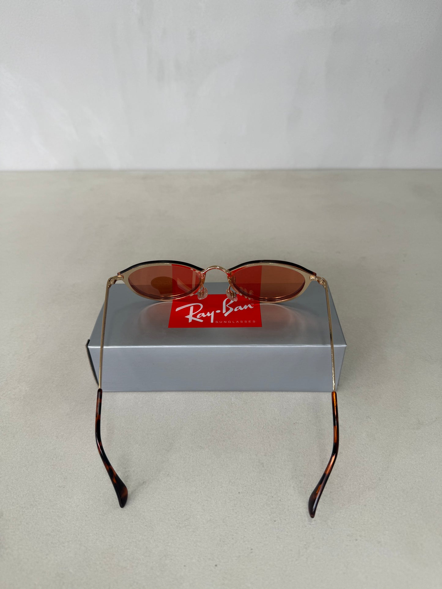 Round Blaze Mirror Pink