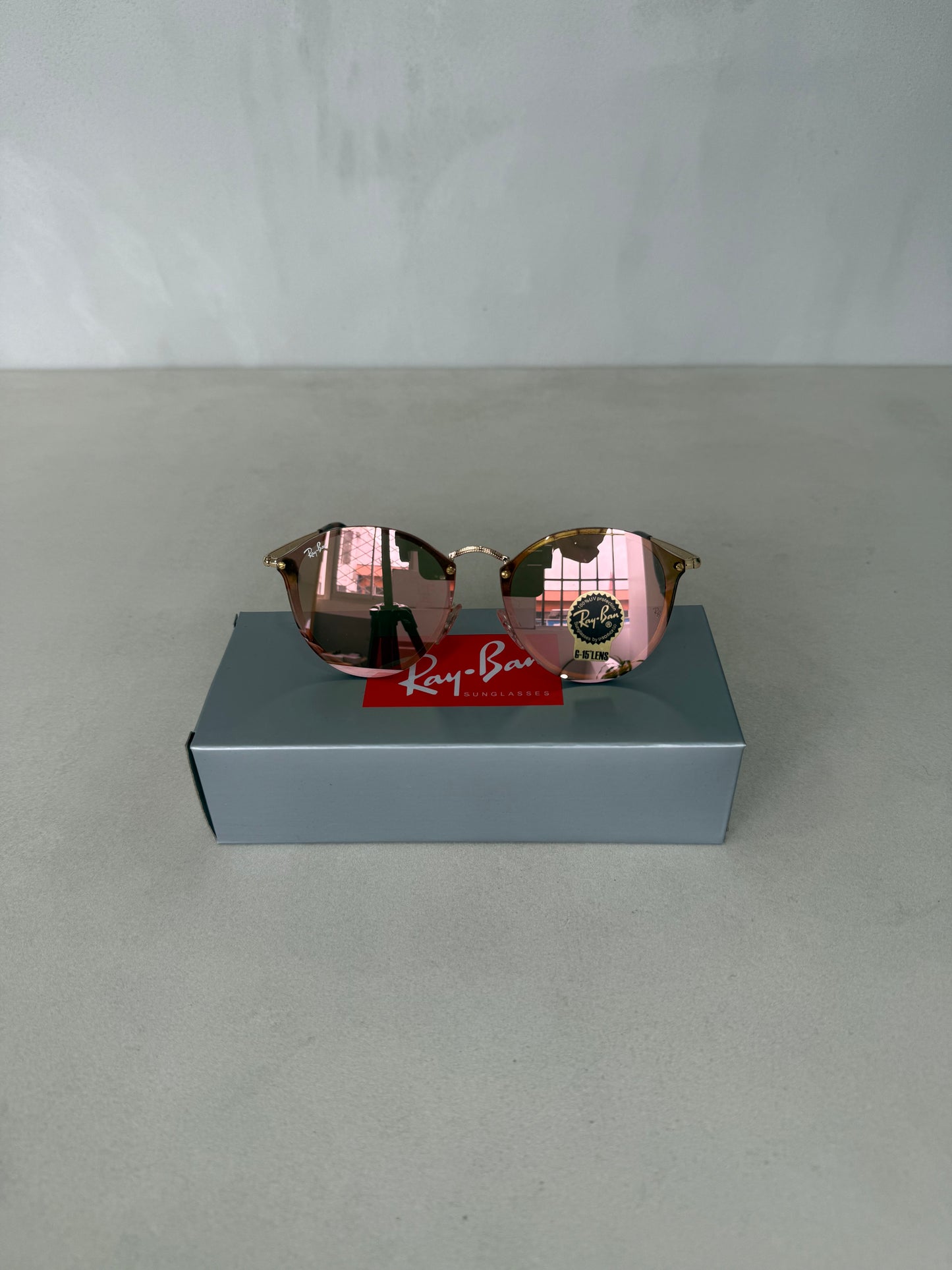 Round Blaze Mirror Pink