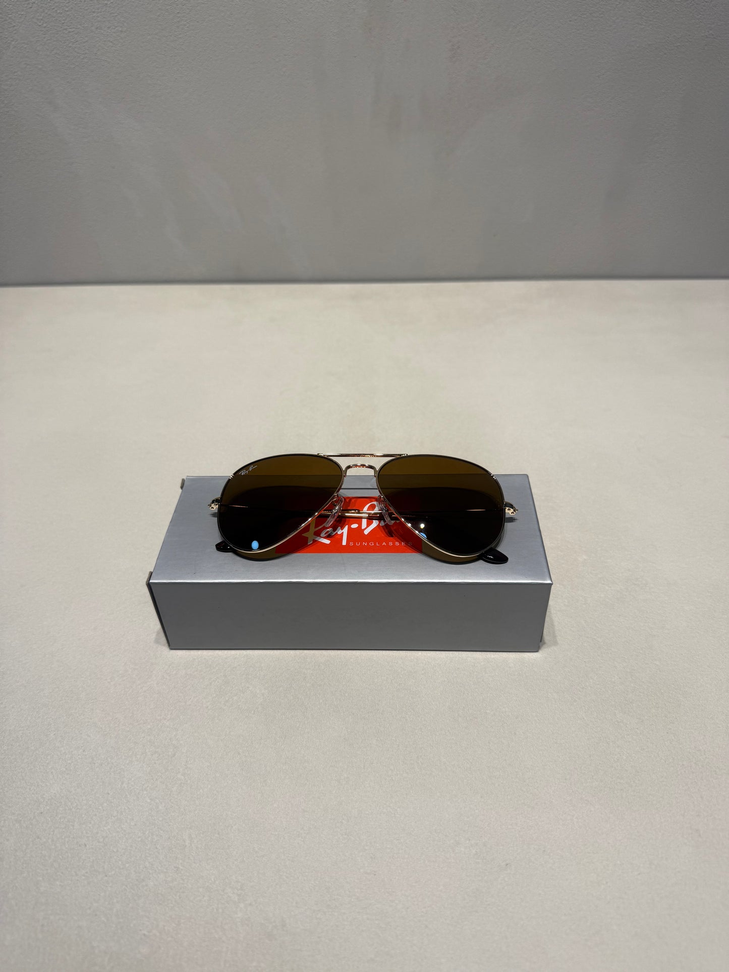 Aviador Arista Brown