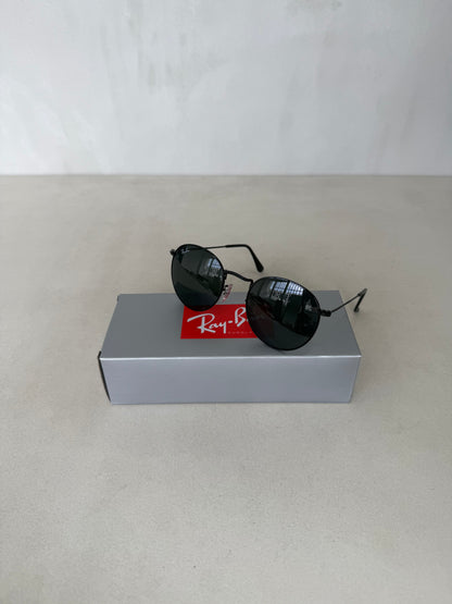 Round Metal Black Grey