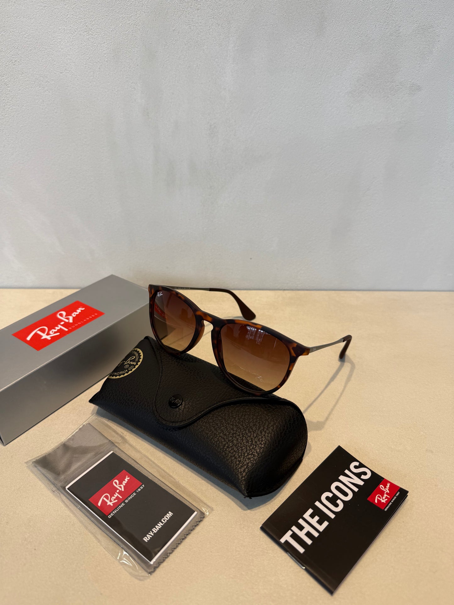 Ericka Tortoise Gradient Brown