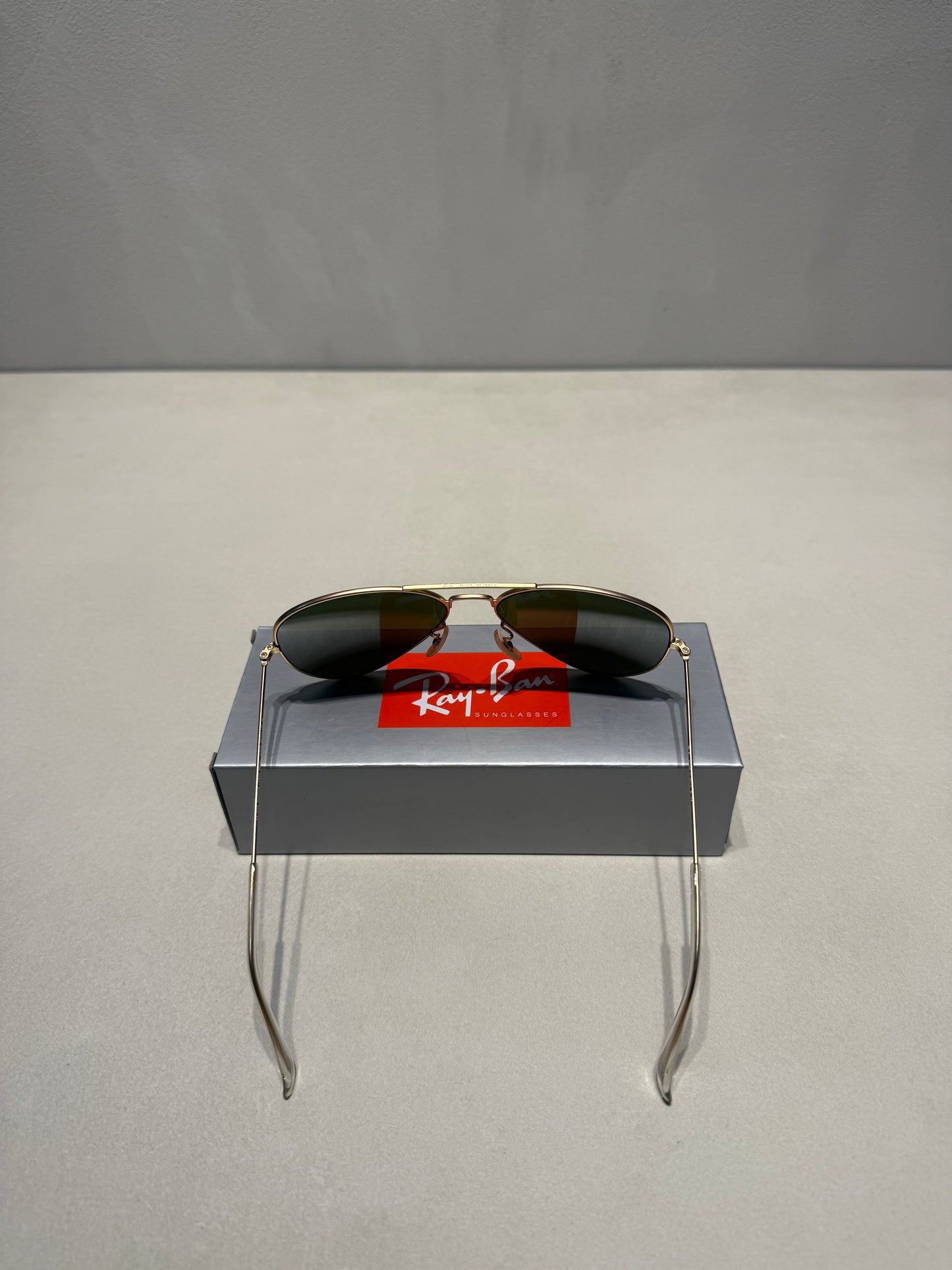 Aviador Mirror Green