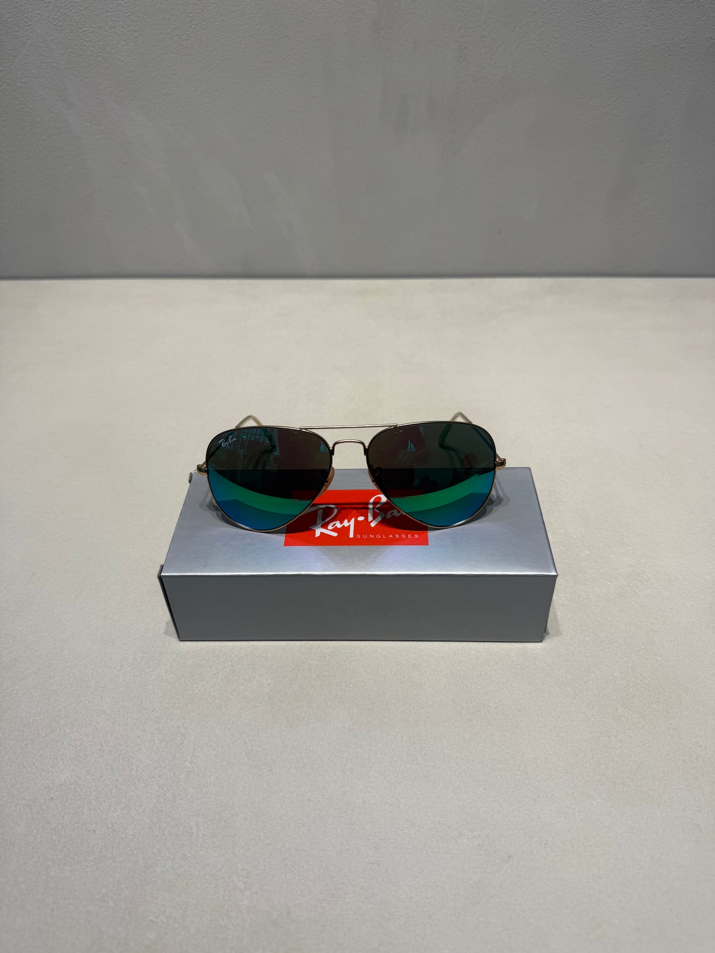 Aviador Mirror Green