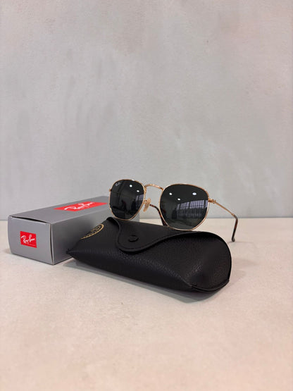 Hexagonal Arista Green