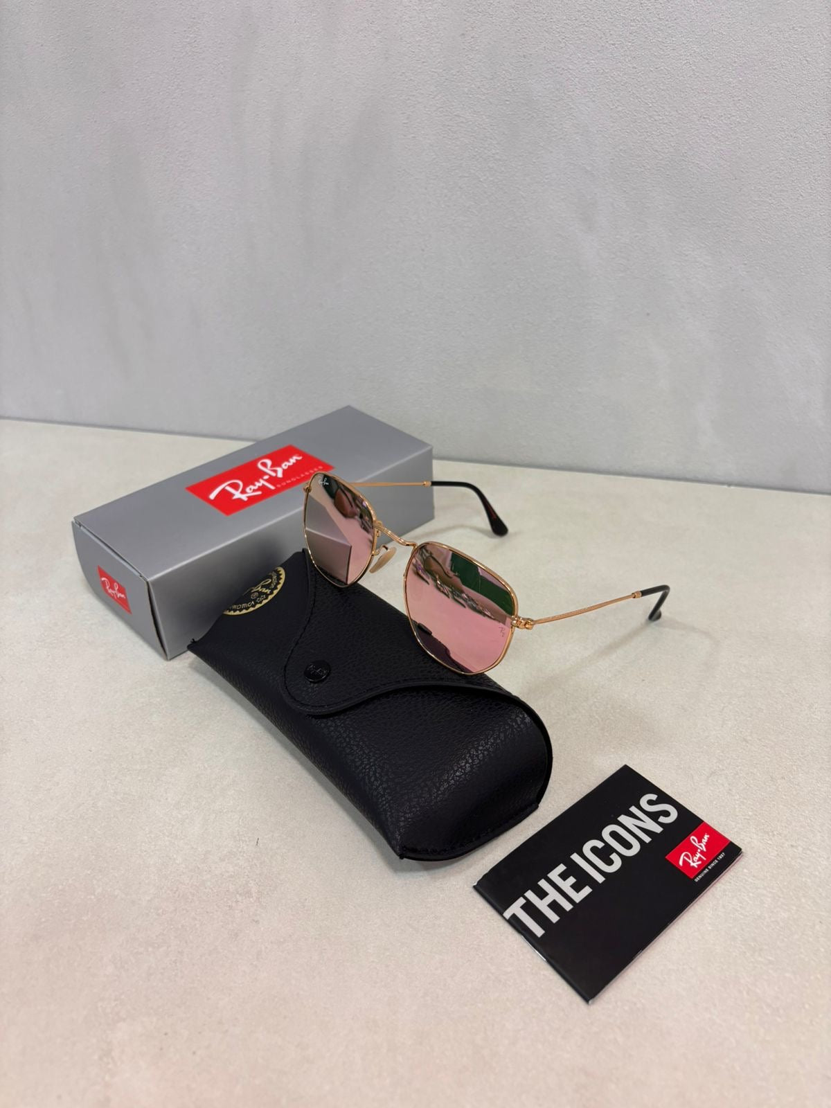 Hexagonal Mirror Pink