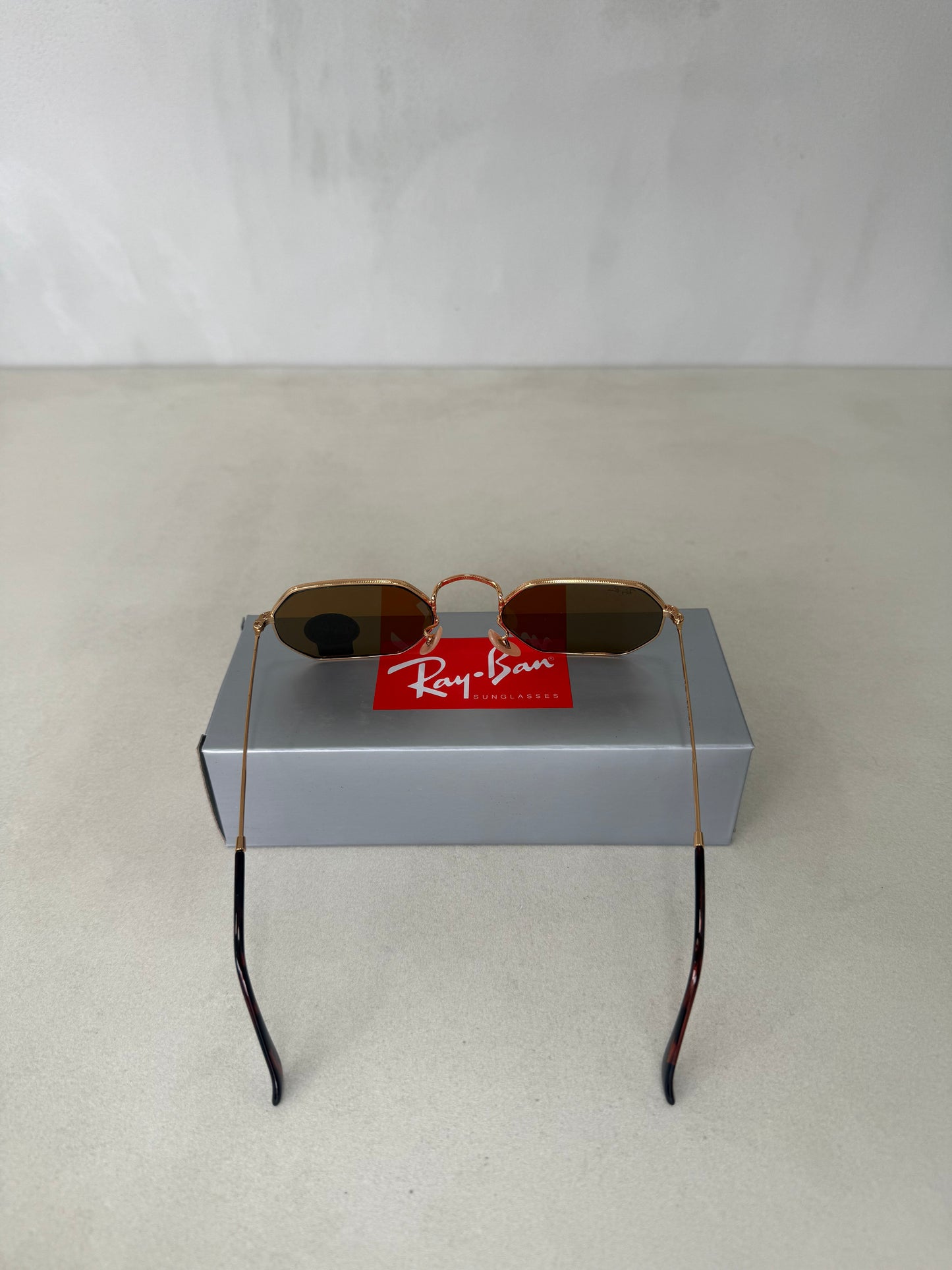 Octagonal Arista Brown