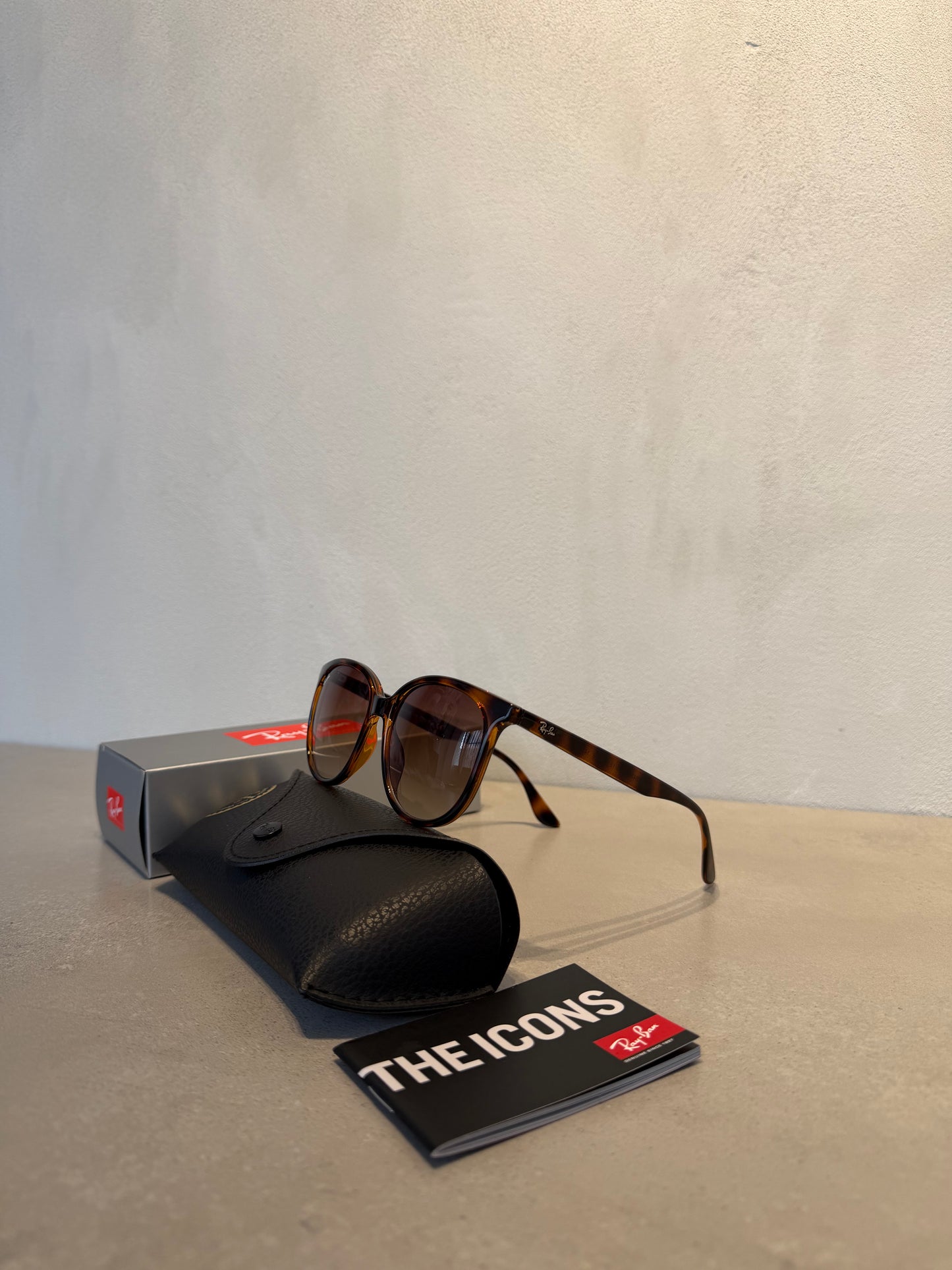 RAYBAN RB4378 Gradient Brown Polished Havana 7162