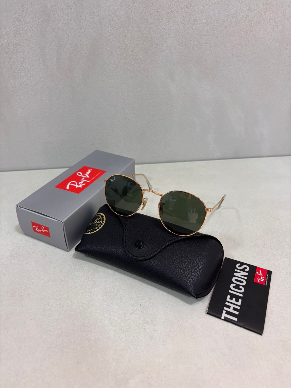 Round Metal Arista Green