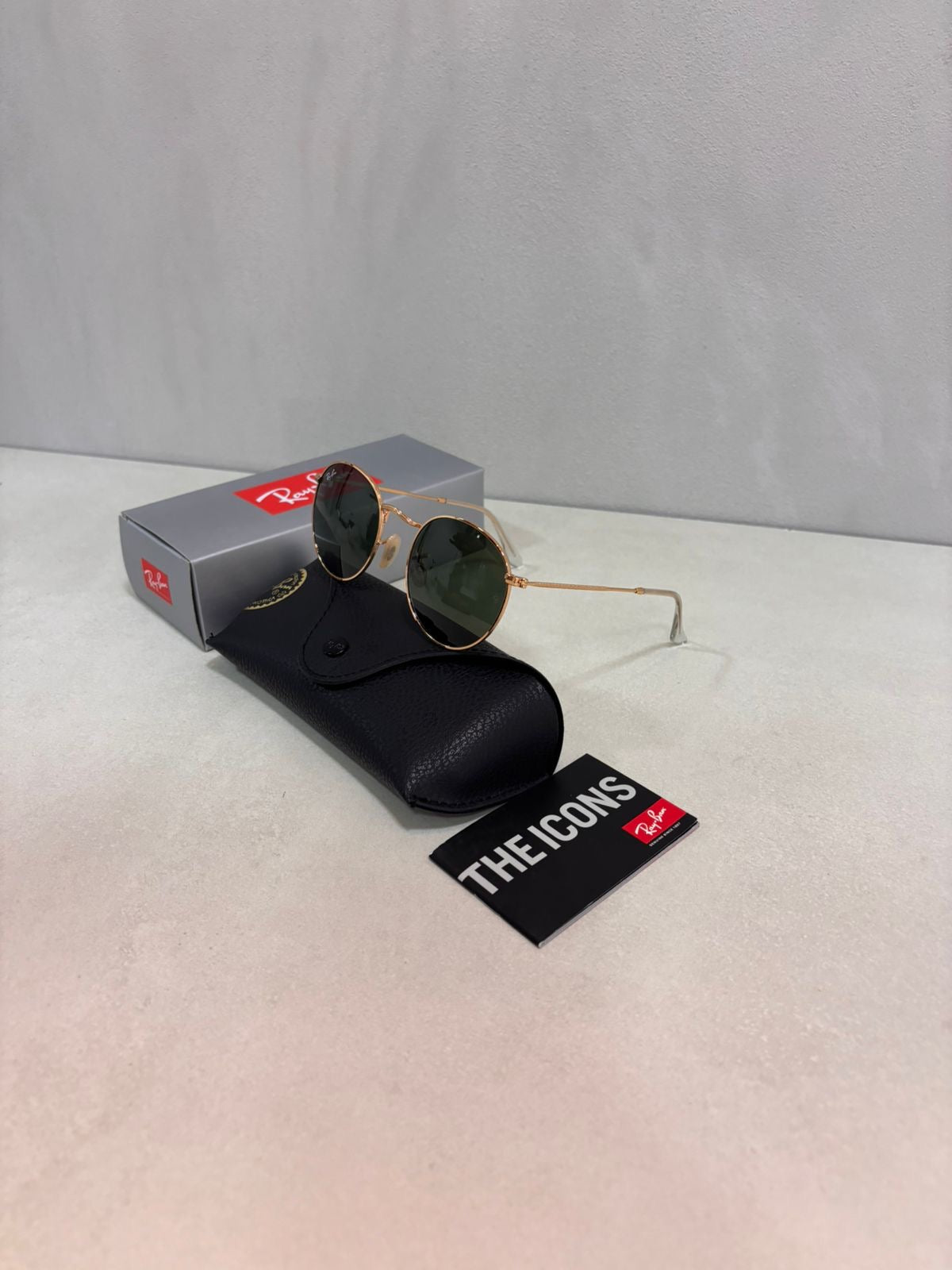 Round Metal Arista Green