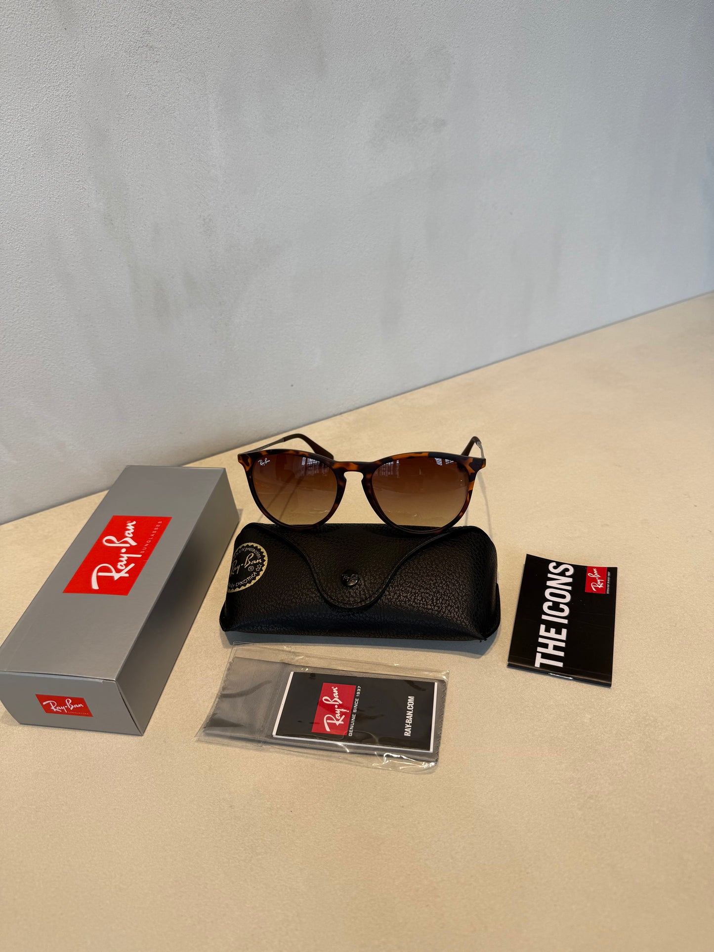 Ericka Tortoise Gradient Brown