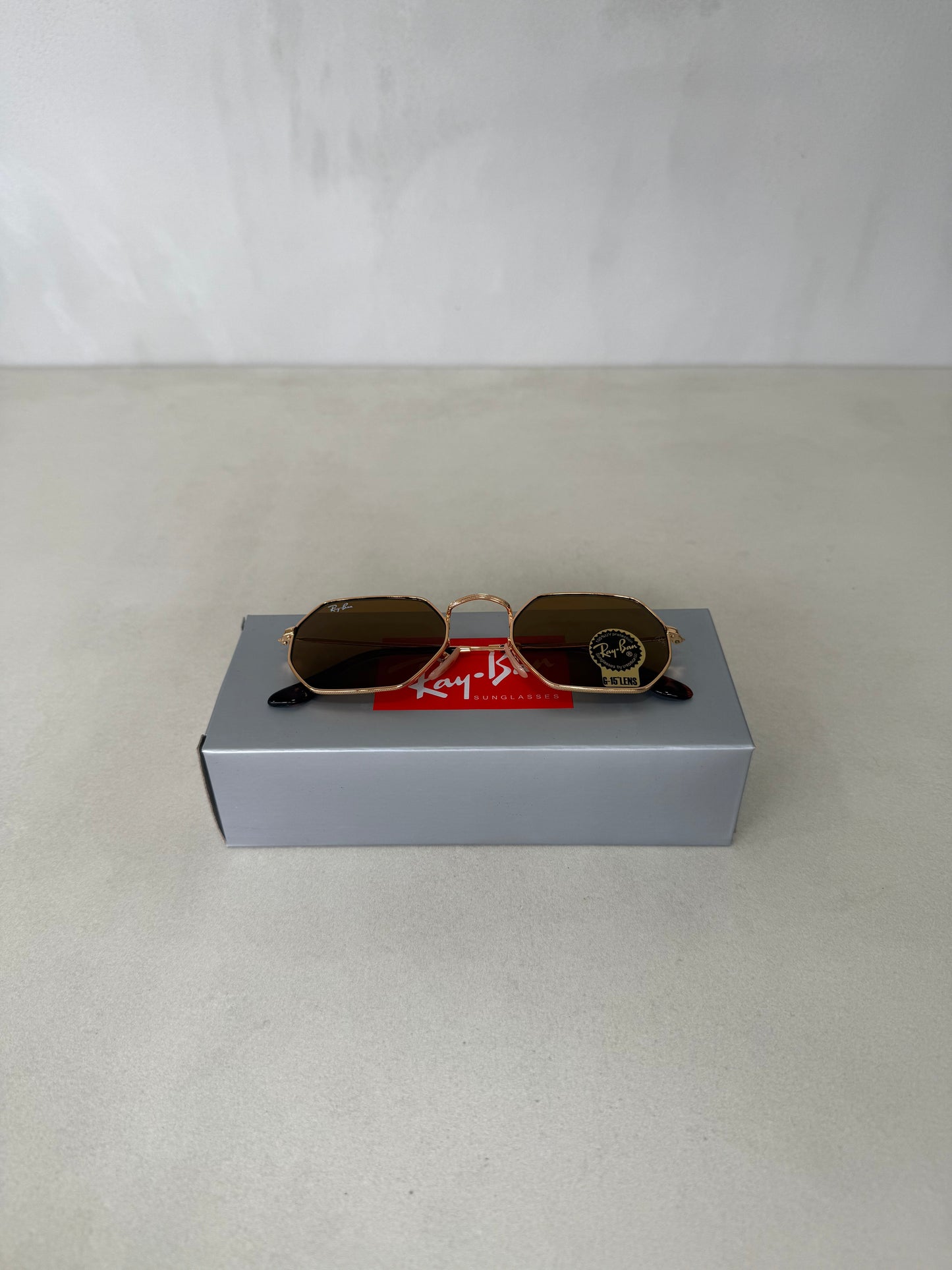 Octagonal Arista Brown