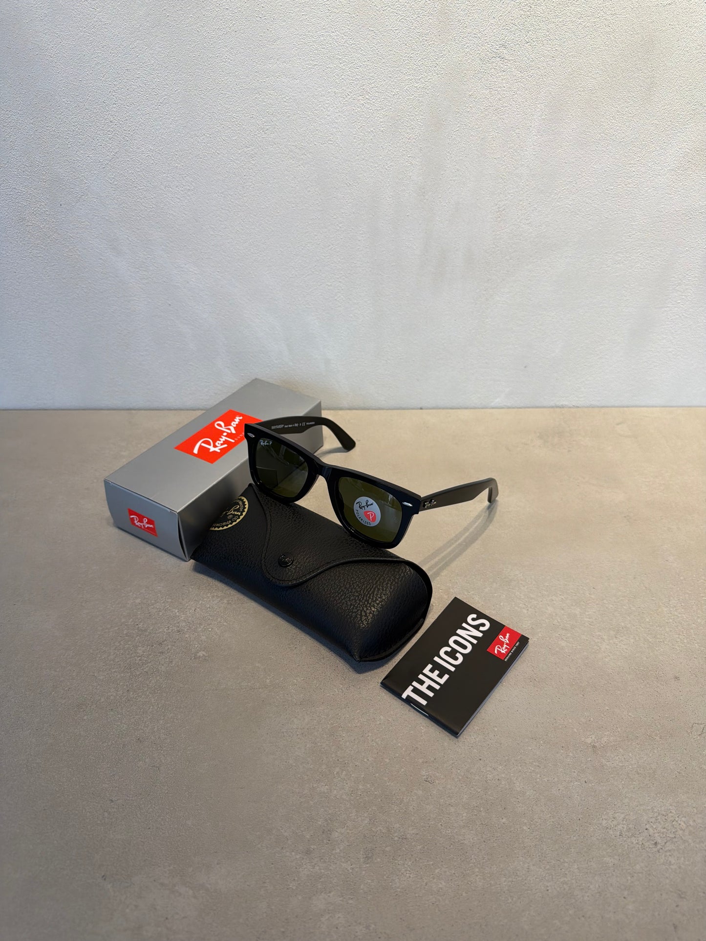 RAYBAN Wayfarer Ease Polarized Green -7043