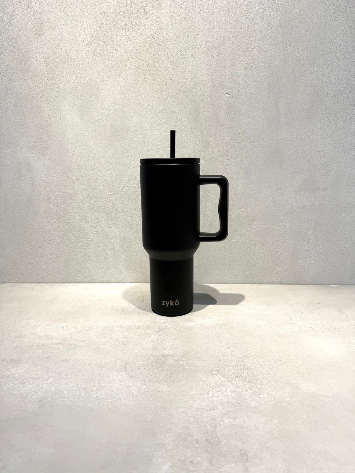 Zyko 40oz - Negro -7095