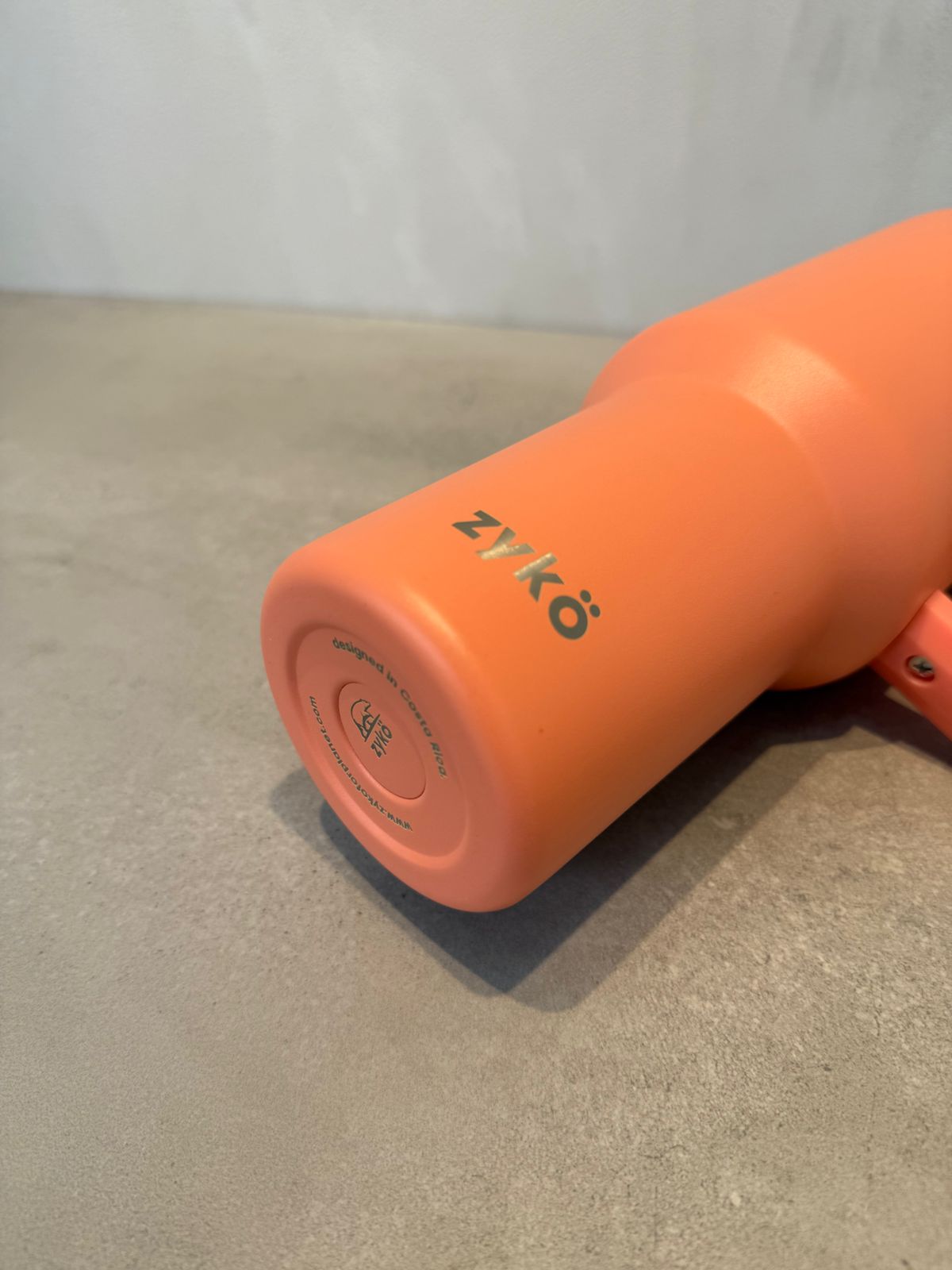 Zyko 40oz - Salmón -7097